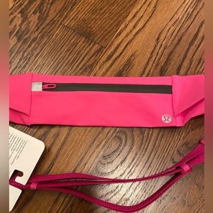 Lulu lemon fast and free run belt NWT